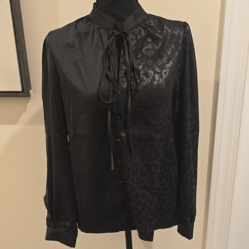 SHEIN Black Satin Leopard Blouse